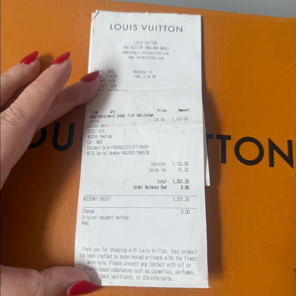 Louis Vuitton Black Mesh Flats - Picture 11 of 12
